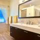 Villa FloridaDream Master Bath